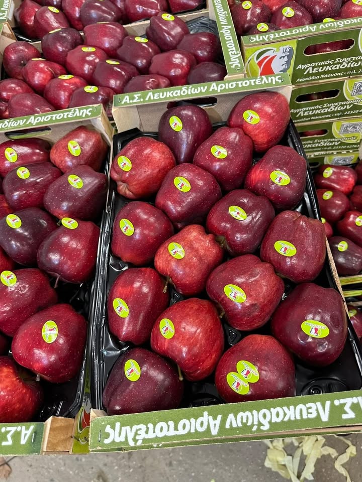 Μήλα Red Delicious σε επώνυμη συσκευασία